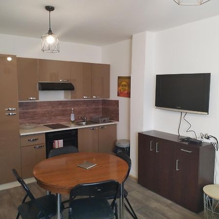 Studio Proche De La Gare Et Du Centre Ville Châlons-en-Champagne Eksteriør billede